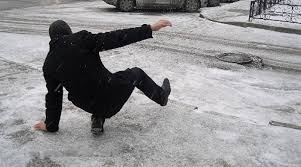 Павлодарда көктайғақ салдарынан 150-ден астам адам жарақат алған