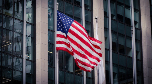 Жоғарғы сот шешімі: Трамп енгізген импорттық тарифтер заңсыз деп танылды