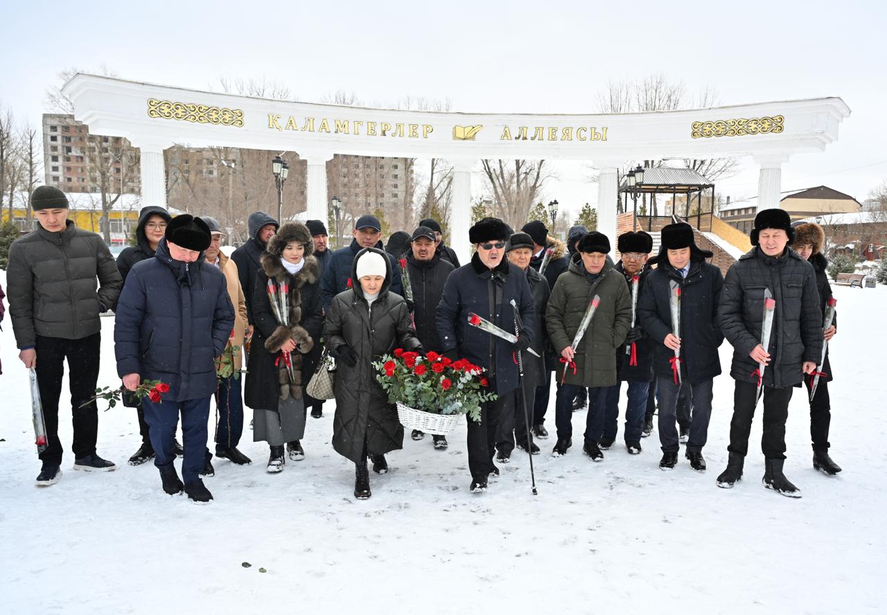 Әлихан Бөкейханның туғанына 160 жыл: Астанада Алаш ардақтыларына тағзым етілді