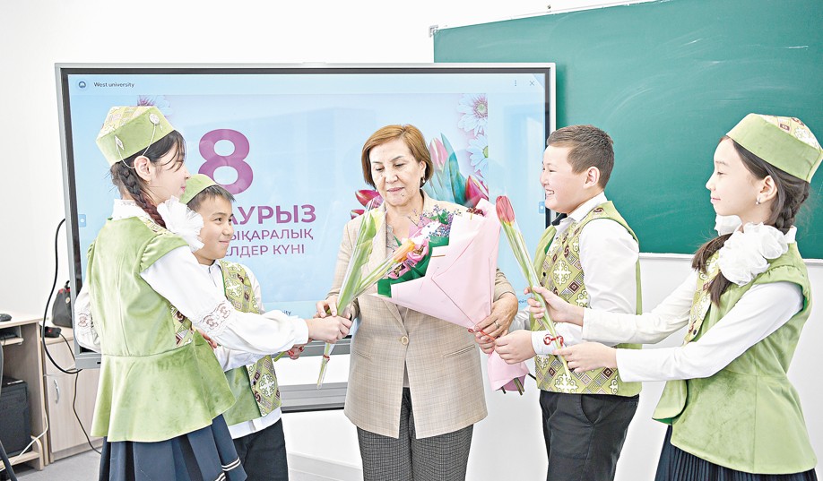 Шаңырақтың шырағы, ұлттың ұйытқысы