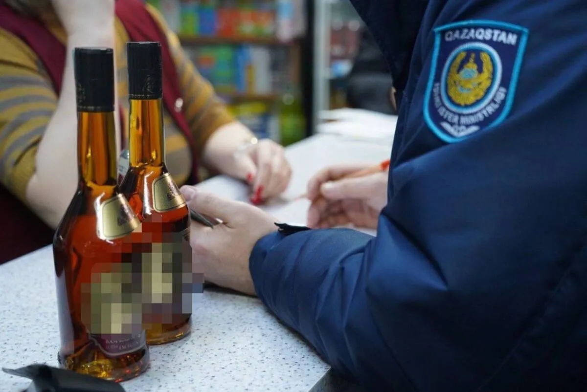 Алматыда бір тоннадан астам алкоголь өнімі тәркіленді