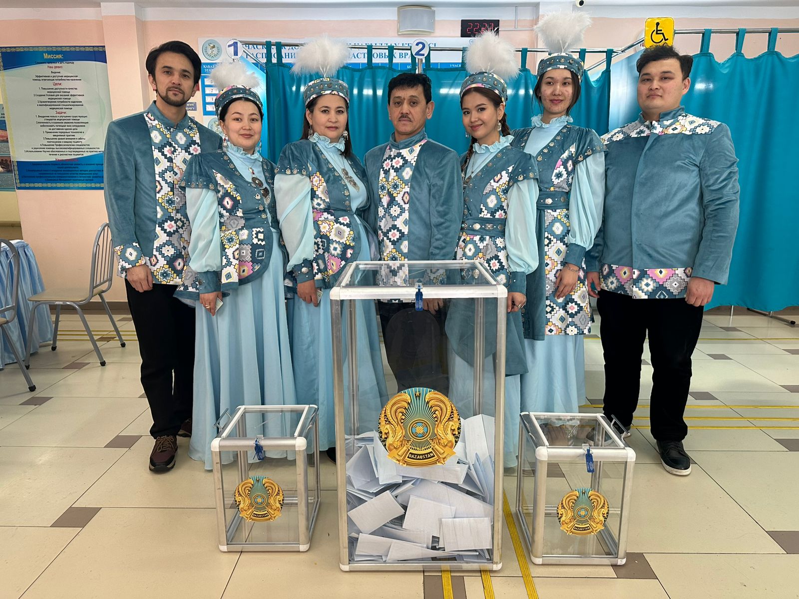 Өнерлі отбасы ел болашағы үшін дауыс берді