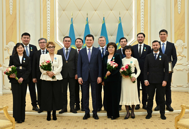 Наградалармен марапатталды