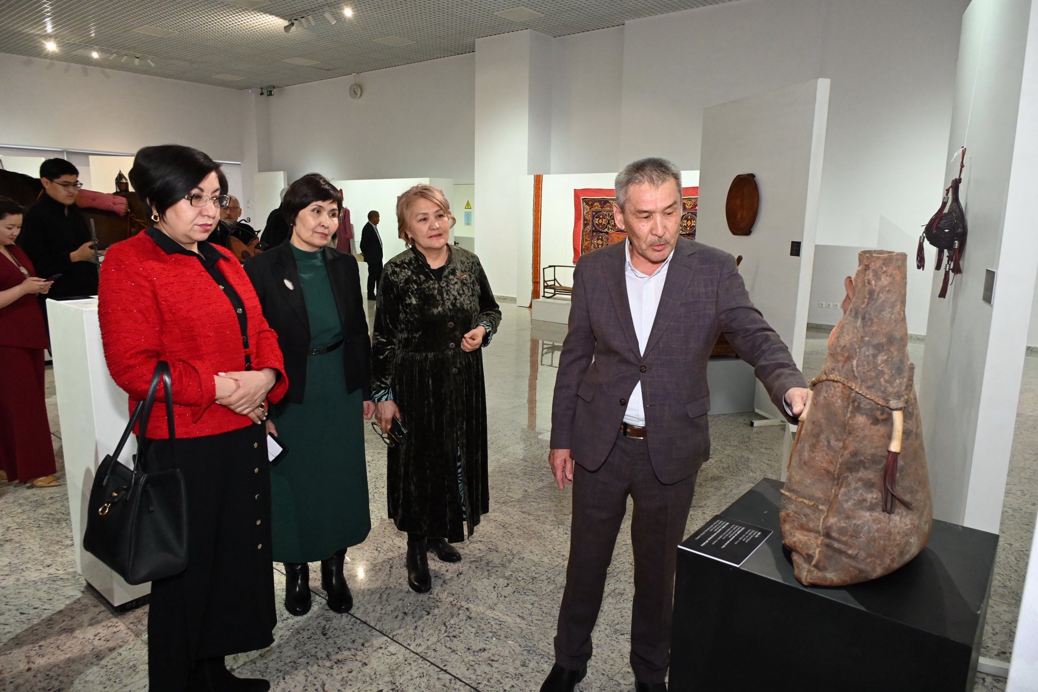 Шебер тірілткен құнды мұра