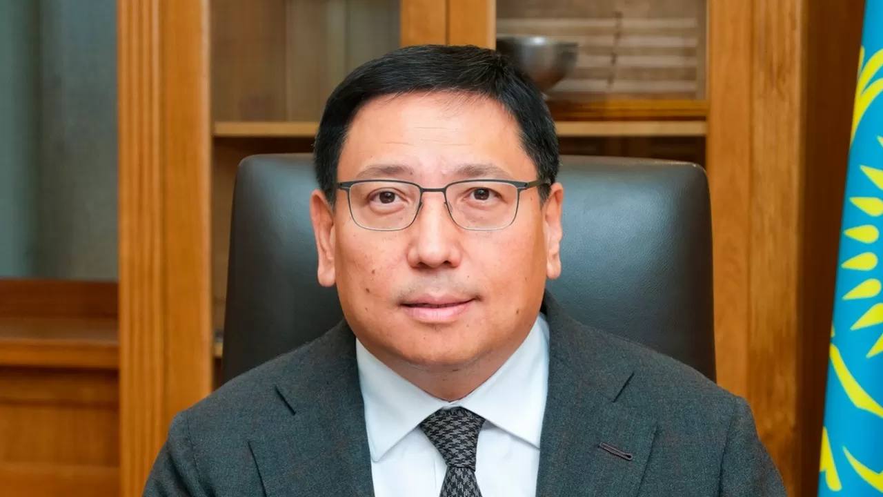 Мемлекет басшысы Ерболат Досаевты қызметінен босатты