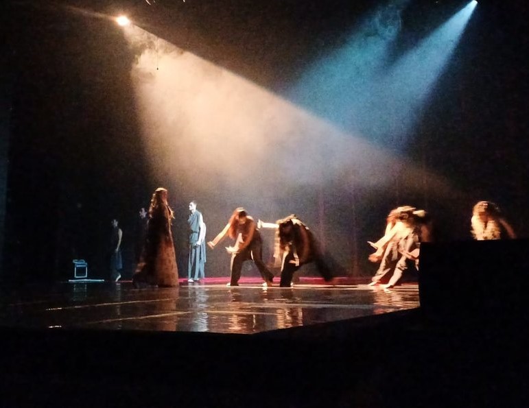 Би асқақтатқан Ботай тарихы