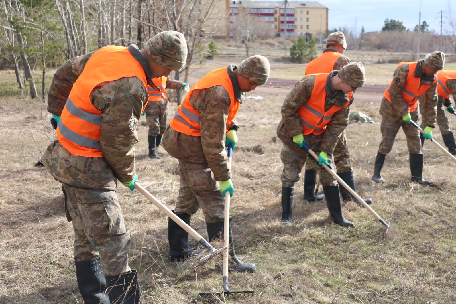 «Таза өлке – Ақкөл»: Экологиялық акция аясында қала аумағы тазартылды