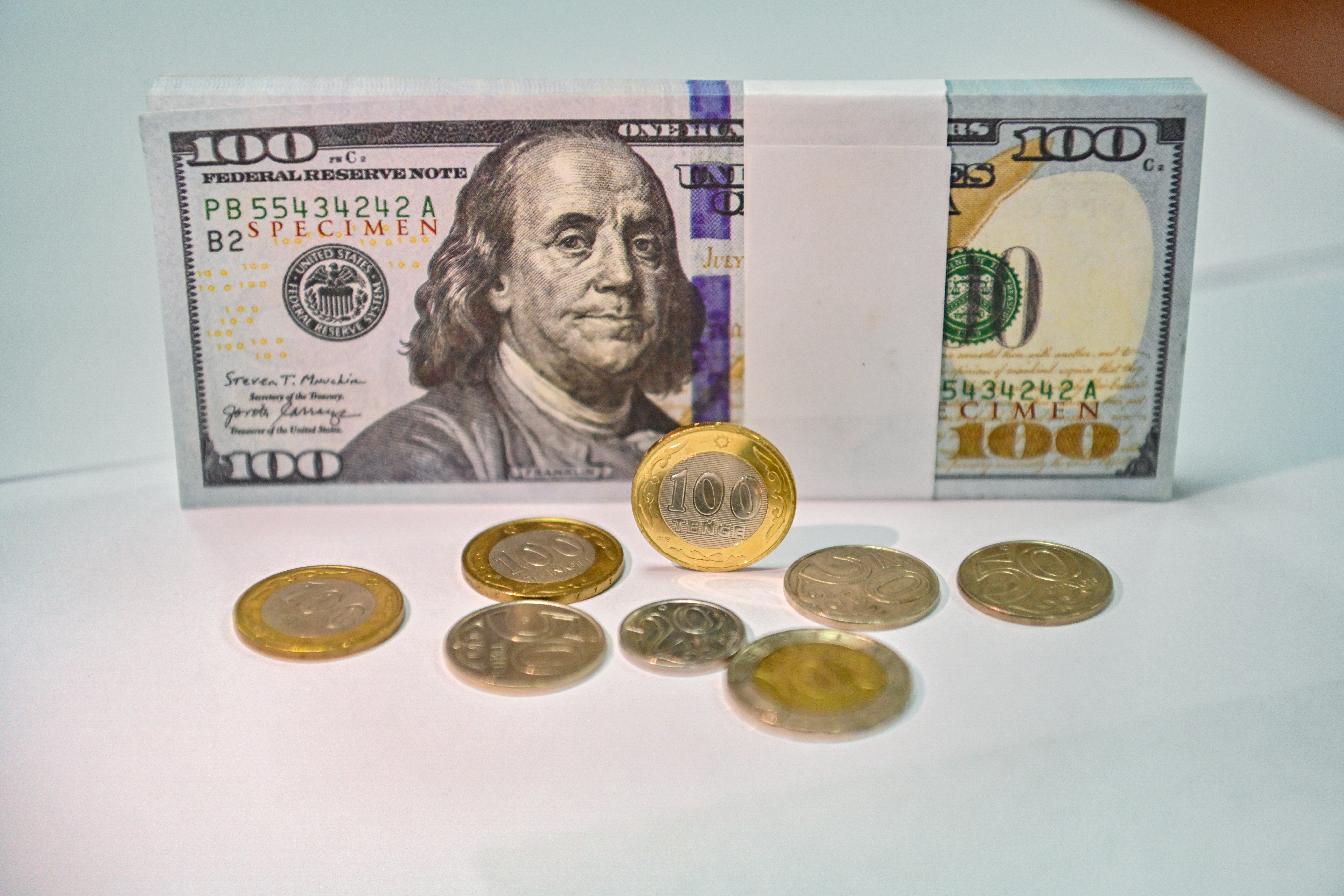 Бүгінгі доллар бағамы қандай?