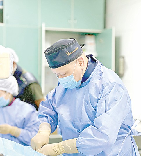 Кейуанаға күрделі операция жасады