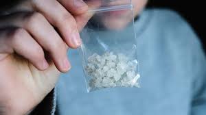 Астанада жалдамалы пәтерлерде есірткі сақтаған күдікті ұсталды