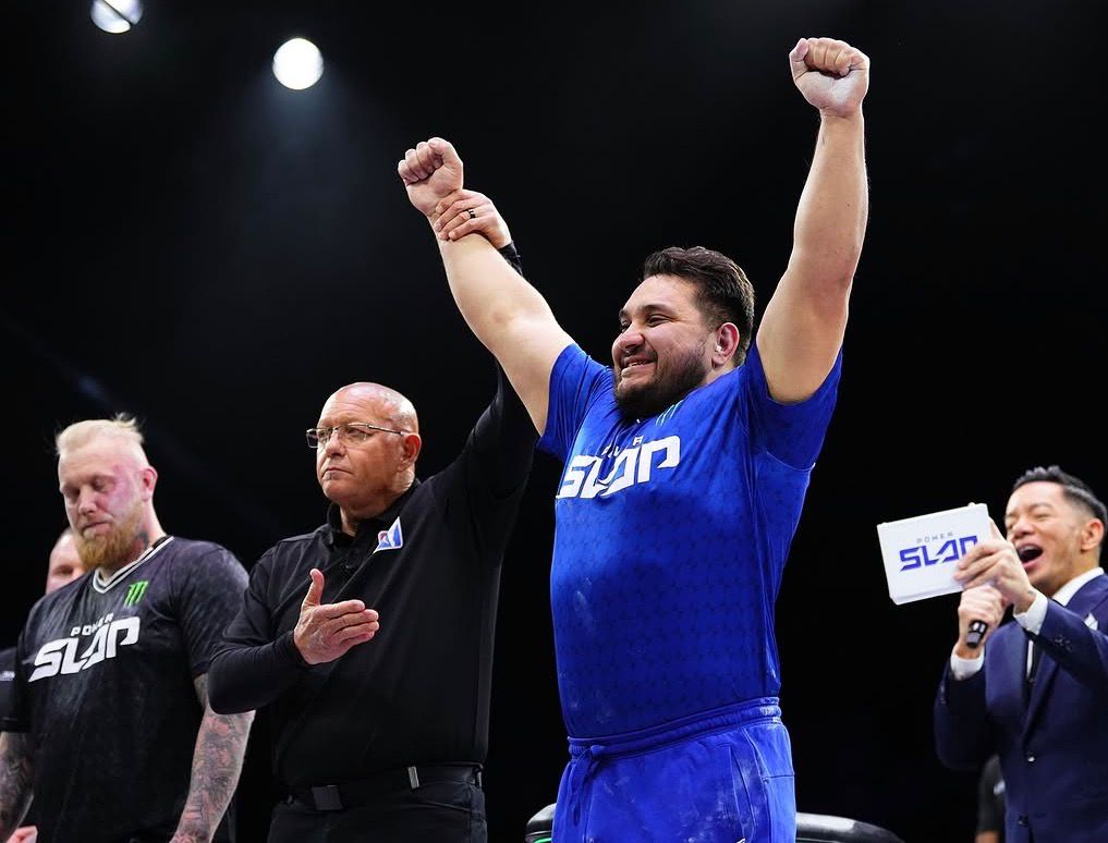 Отандасымыз Закир Найманбаев UFC лигасында үздік үштікке енді