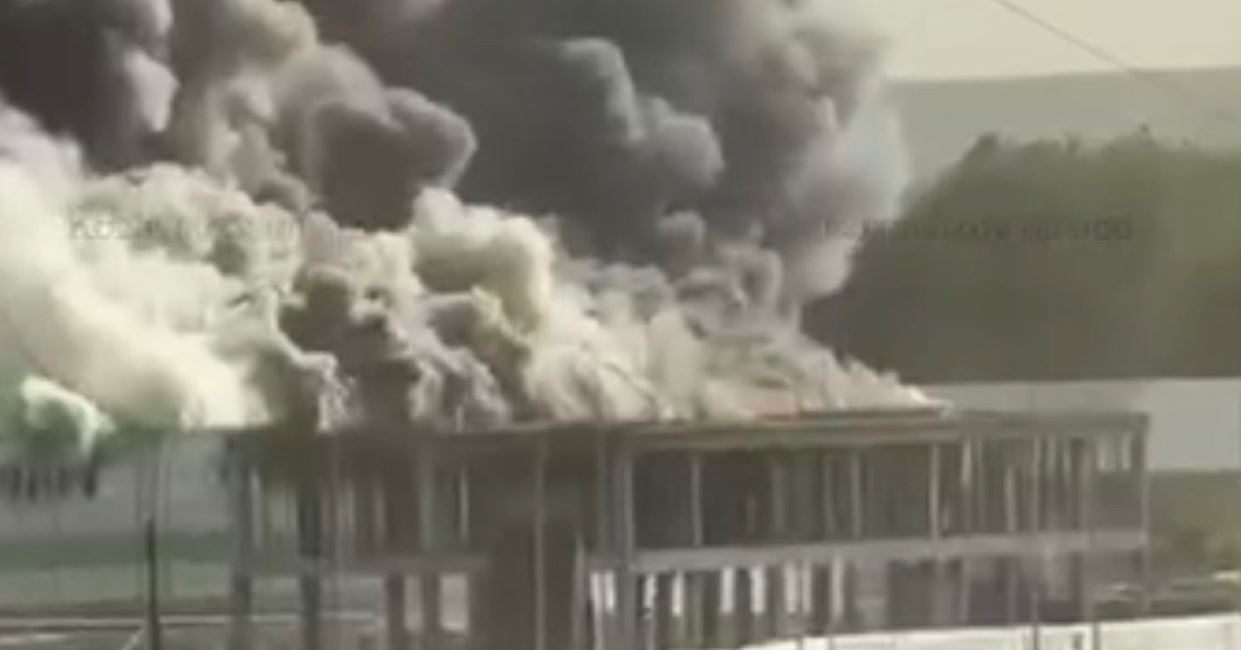 Алматы облысында картон зауыты аумағында өрт шықты