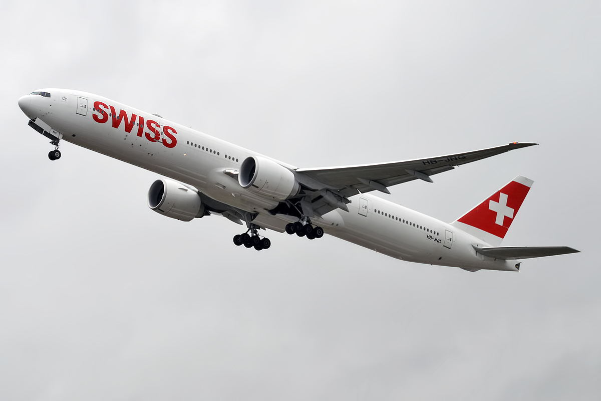 Швейцарияның SWISS ұшағы Алматы әуежайына шұғыл қонды