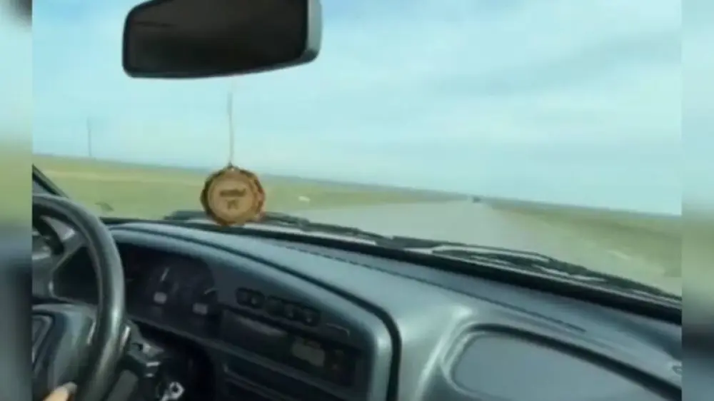 Заңсыз көлік тізгіндеген жасөспірім TikTok-тан анықталған