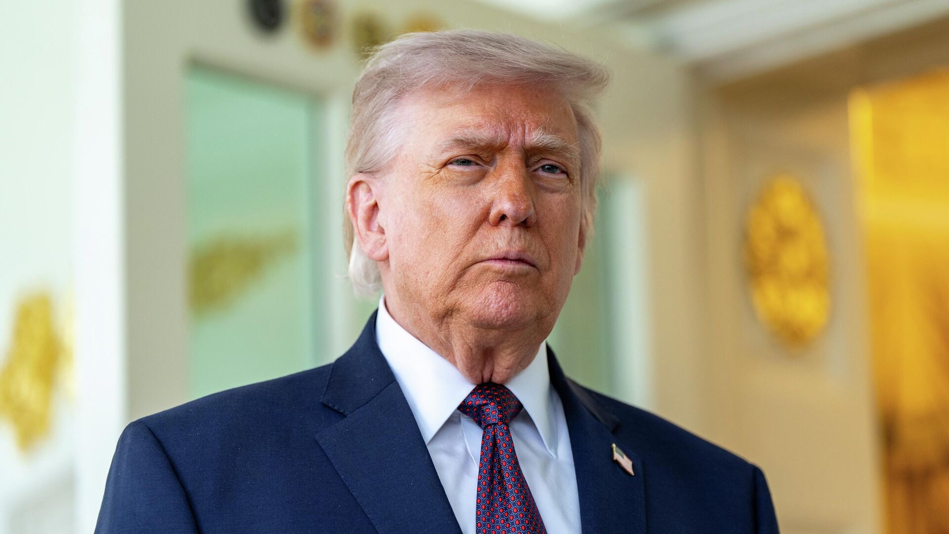 Трамп Иран келісіміне қатысты асығыс шешім қабылдамауға шақырды