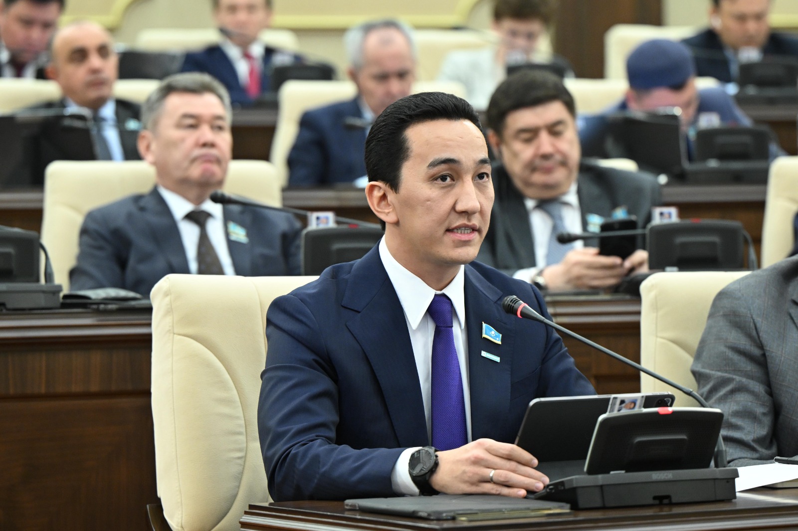 Италия, АҚШ пен Индонезия тәжірибесі: әлемдік реформалар Қазақстандағы рақымшылық жобасына қалай ықпал етті?